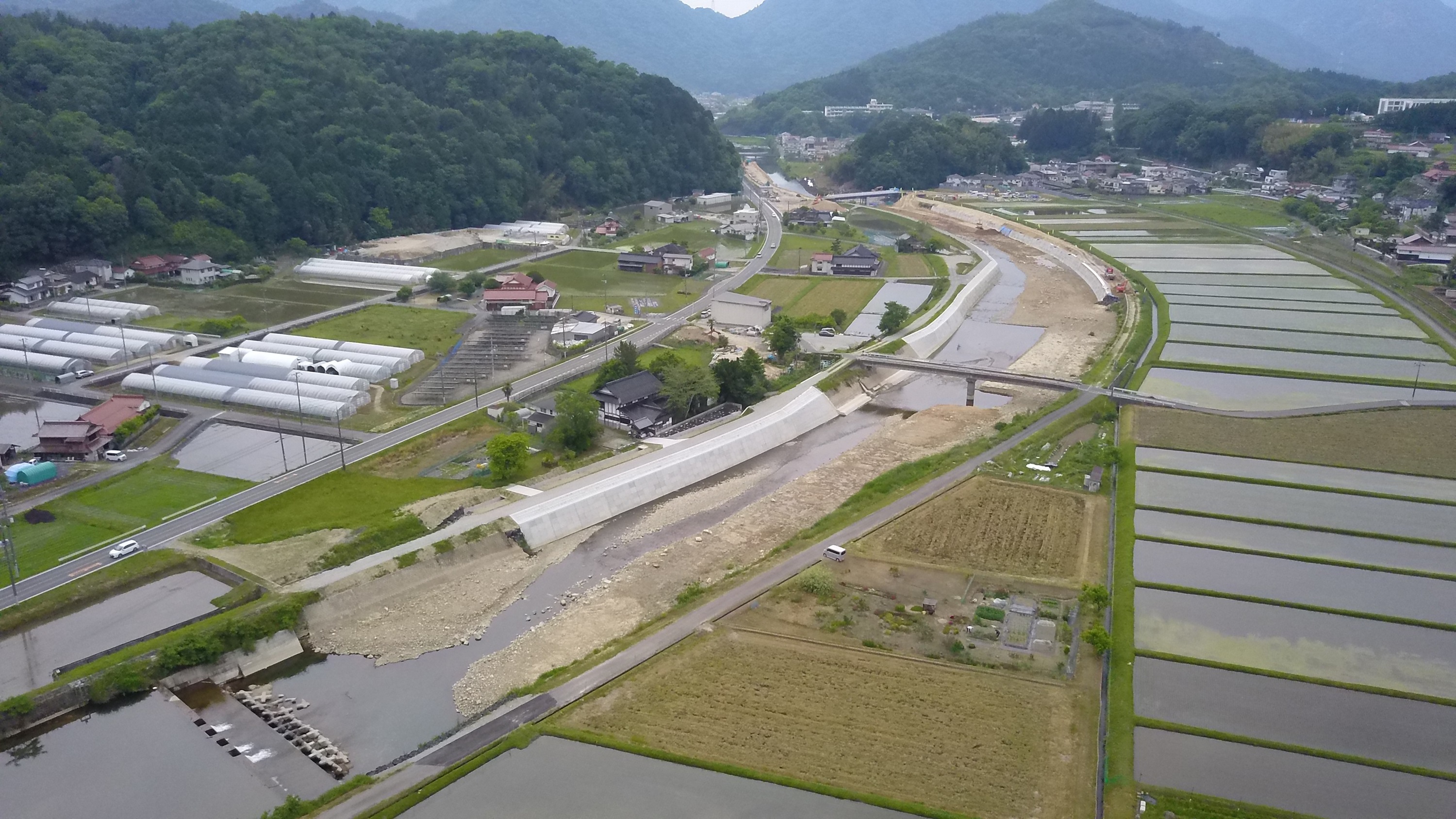 写真：一級河川太田川水系　三篠川　災害復旧助成工事（４－１工区）